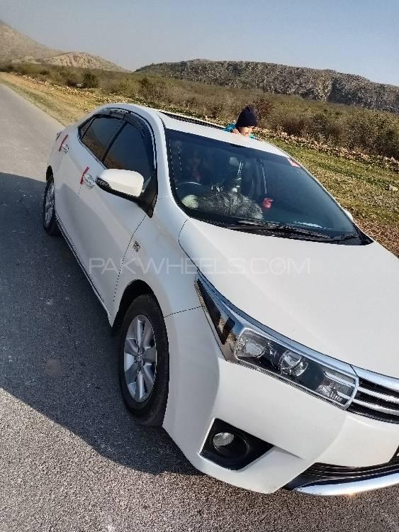 Toyota Corolla 2016 for Sale in Kohat Image-1