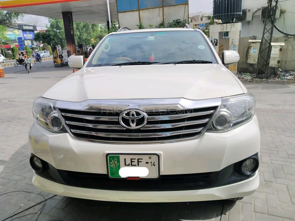 Toyota Fortuner 2014 for Sale in Lahore Image-1