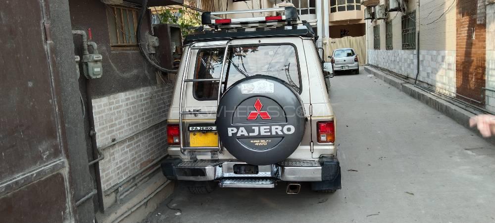 Mitsubishi Pajero 1990 for Sale in Rawalpindi Image-1