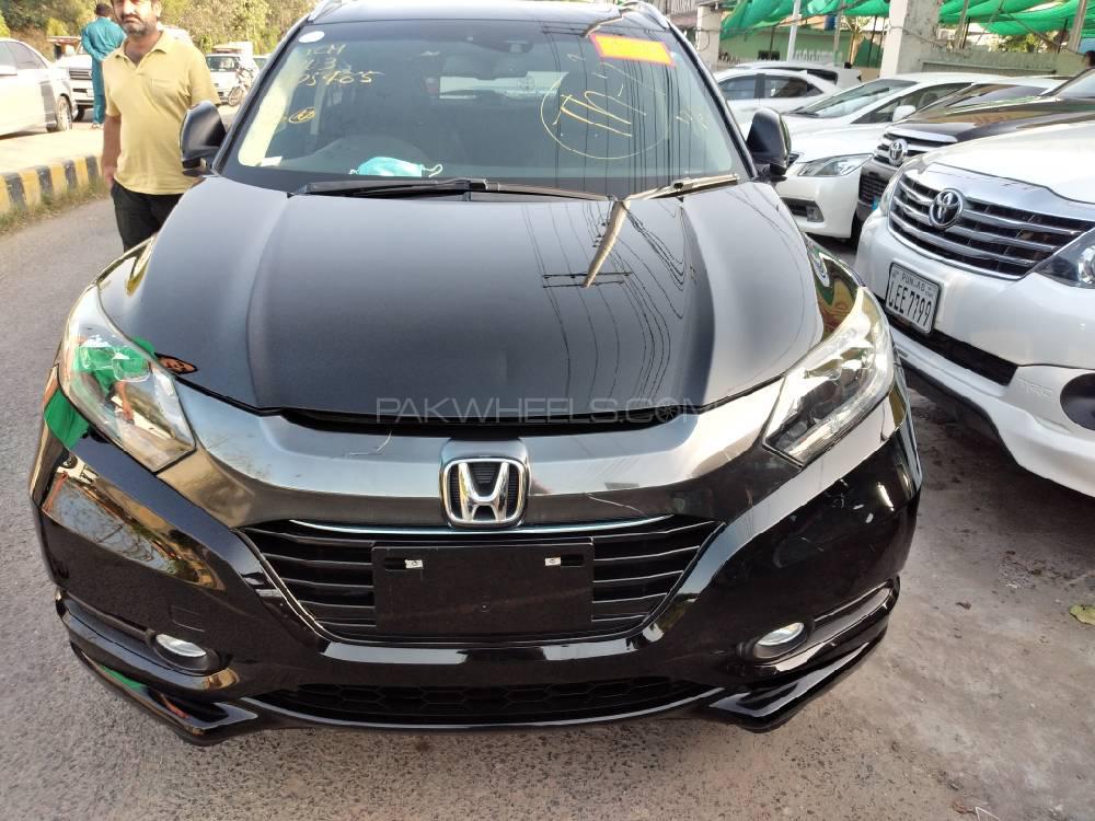 Honda Vezel Hybrid Z 16 For Sale In Lahore Pakwheels