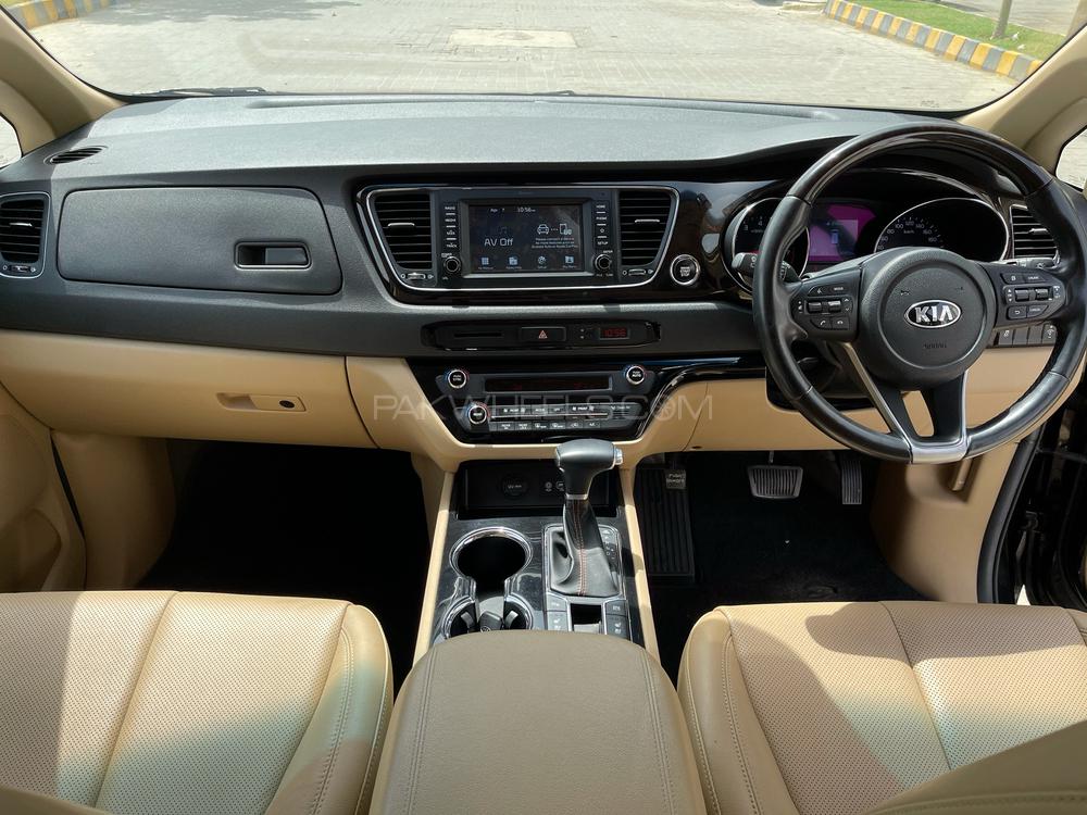 KIA Carnival 2019 for Sale in Karachi KIA Carnival 2019 for Sale in Karachi Image-11