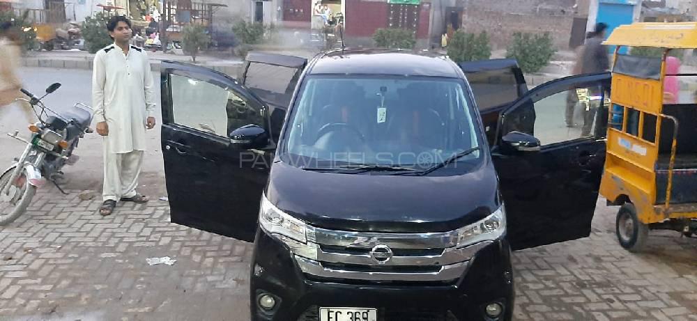 Nissan Dayz Highway Star 2016 for Sale in Chiniot Image-1