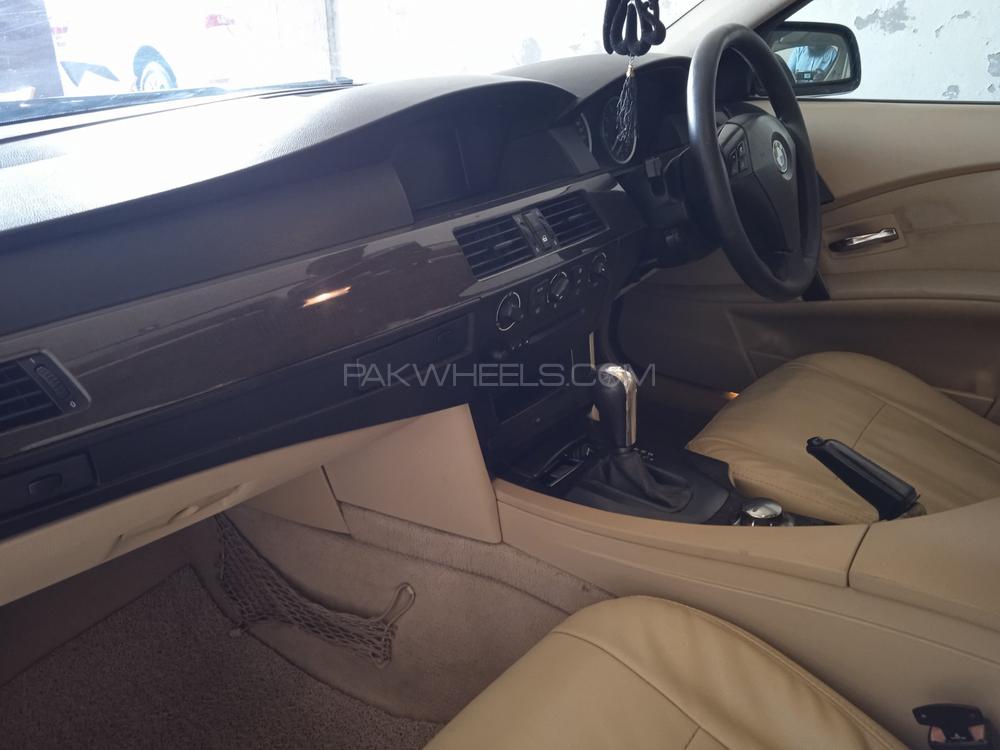 BMW 5 Series 2005 for Sale in Faisalabad BMW 5 Series 2005 for Sale in Faisalabad Image-4