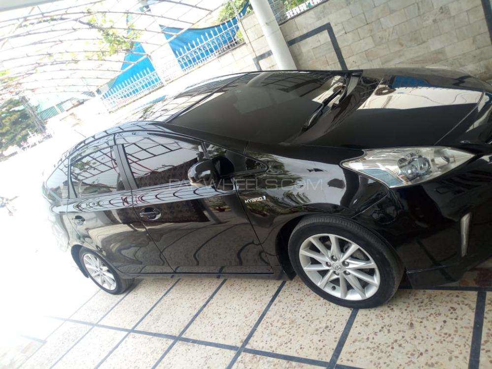 ٹویوٹا پریوس الفا 2011 for Sale in اسلام آباد ٹویوٹا پریوس الفا 2011 for Sale in اسلام آباد Image-3