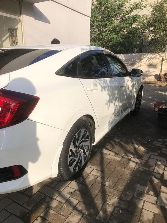 ہونڈا سوک 2016 for Sale in راولپنڈی ہونڈا سوک 2016 for Sale in راولپنڈی Image-5