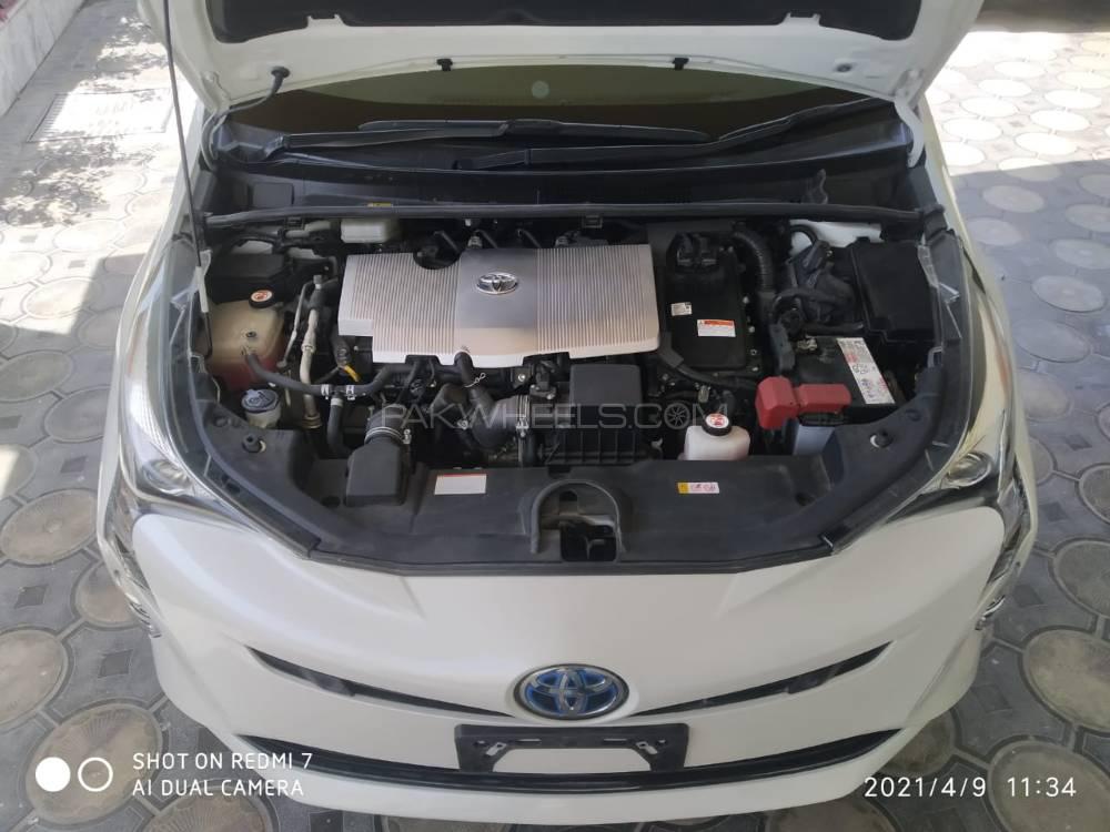 ٹویوٹا پریوس 2018 for Sale in لاہور ٹویوٹا پریوس 2018 for Sale in لاہور Image-8