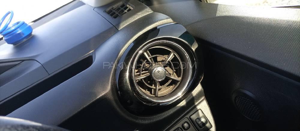 Toyota Aqua 2015 for Sale in Peshawar Toyota Aqua 2015 for Sale in Peshawar Image-8