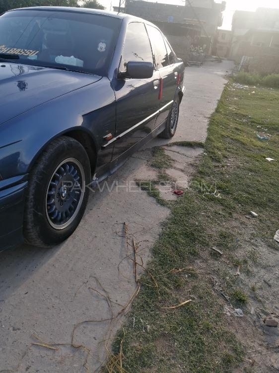 بی ایم ڈبلیو 3 سیریز 1997 for Sale in اسلام آباد بی ایم ڈبلیو 3 سیریز 1997 for Sale in اسلام آباد Image-4