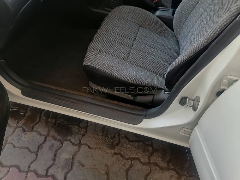 Toyota Corolla 2000 for Sale in Lahore Toyota Corolla 2000 for Sale in Lahore Image-16