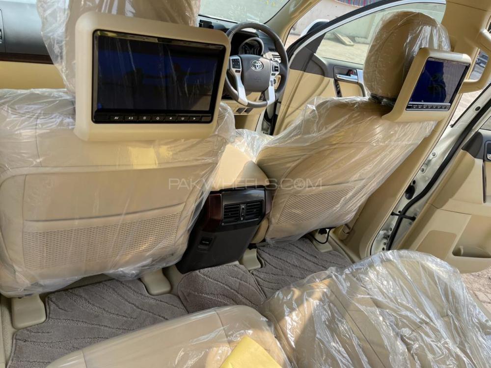 ٹویوٹا پراڈو 2015 for Sale in پشاور ٹویوٹا پراڈو 2015 for Sale in پشاور Image-6