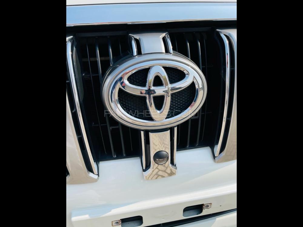 ٹویوٹا پراڈو 2015 for Sale in پشاور ٹویوٹا پراڈو 2015 for Sale in پشاور Image-15