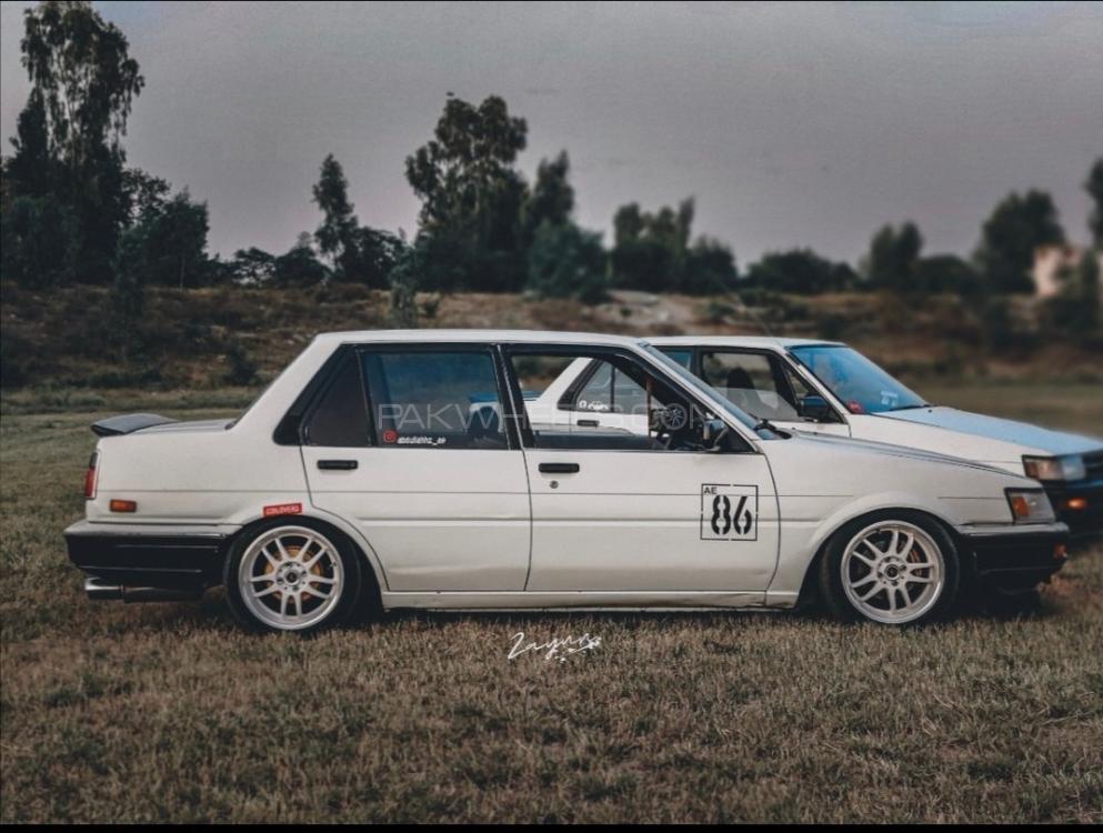 Toyota Corolla - 1986  Image-1