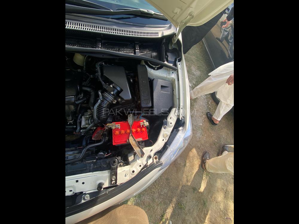 ٹویوٹا کرولا 2014 for Sale in اٹک ٹویوٹا کرولا 2014 for Sale in اٹک Image-10