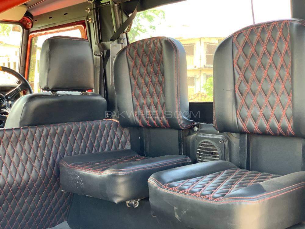 لینڈ روور ڈیفنڈر 2006 for Sale in اسلام آباد لینڈ روور ڈیفنڈر 2006 for Sale in اسلام آباد Image-14