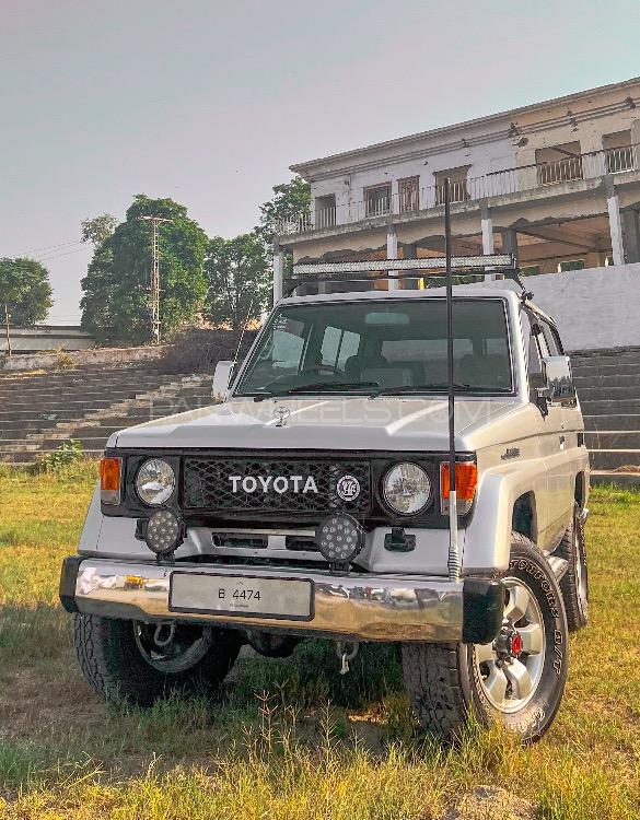 Toyota Prado - 1986  Image-1