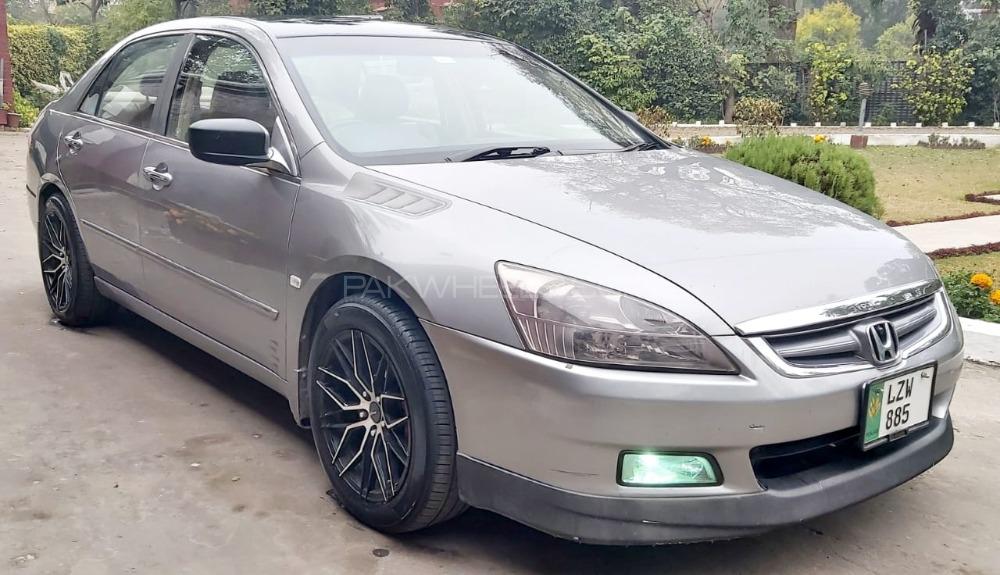 ہونڈا اکارڈ 2005 for Sale in لاہور ہونڈا اکارڈ 2005 for Sale in لاہور Image-9