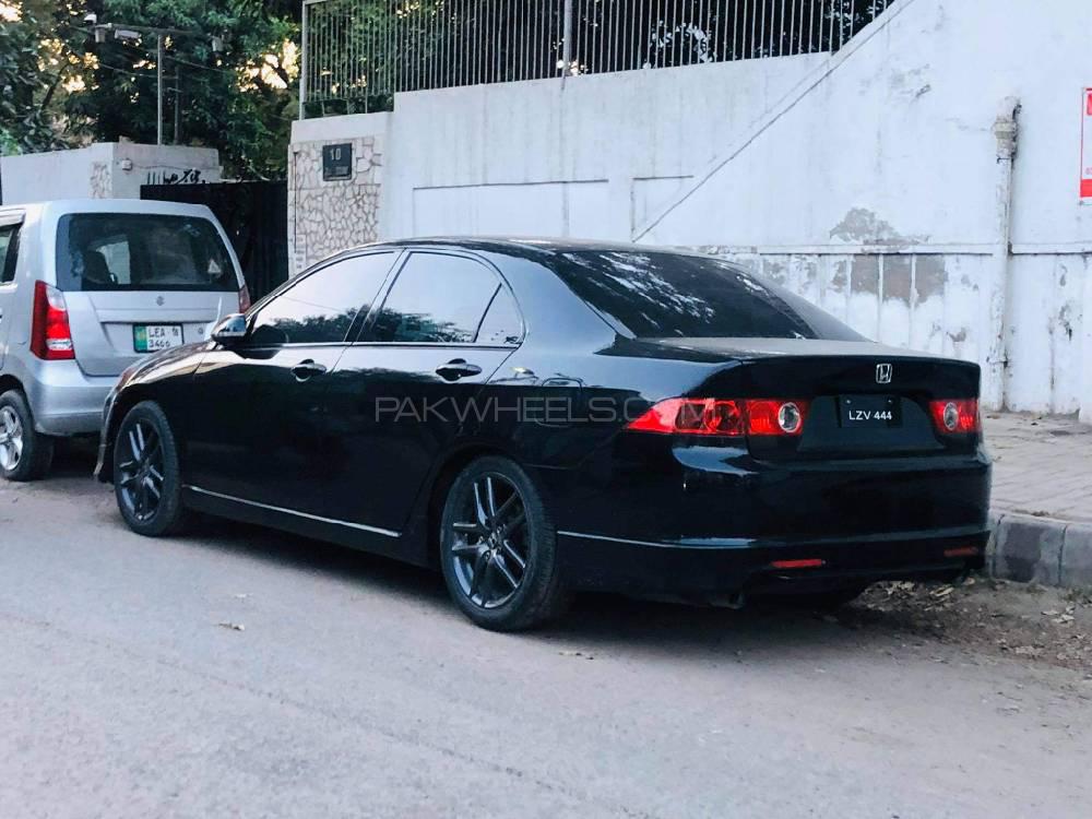 Honda Accord 2003 for Sale in Lahore Image-1