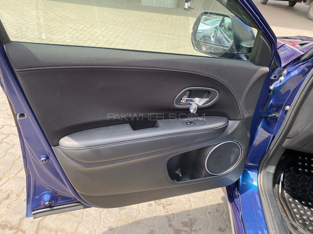 ہونڈا ویزِل 2016 for Sale in لاہور ہونڈا ویزِل 2016 for Sale in لاہور Image-10