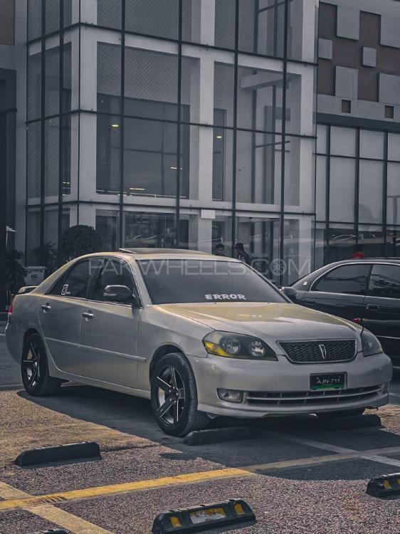 Toyota Mark II - 2004  Image-1