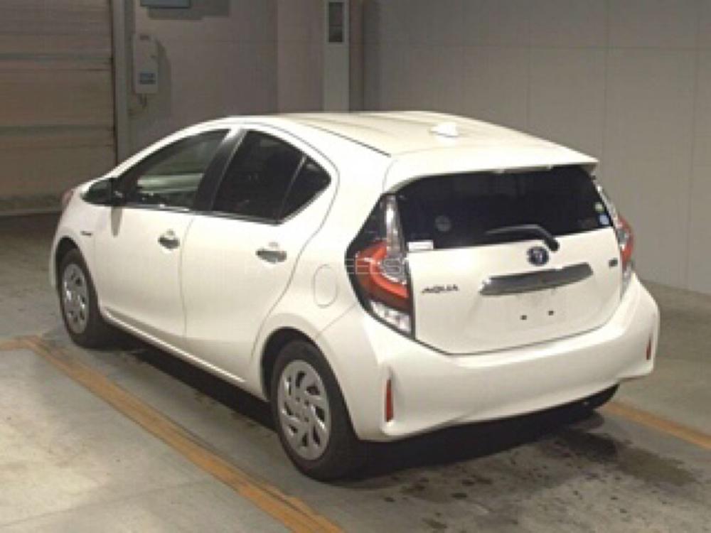 Toyota Aqua 2018 for Sale in Karachi Toyota Aqua 2018 for Sale in Karachi Image-3