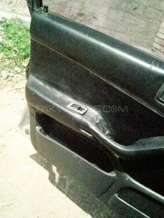 مٹسوبیشی لینسر 1991 for Sale in پشاور مٹسوبیشی لینسر 1991 for Sale in پشاور Image-15