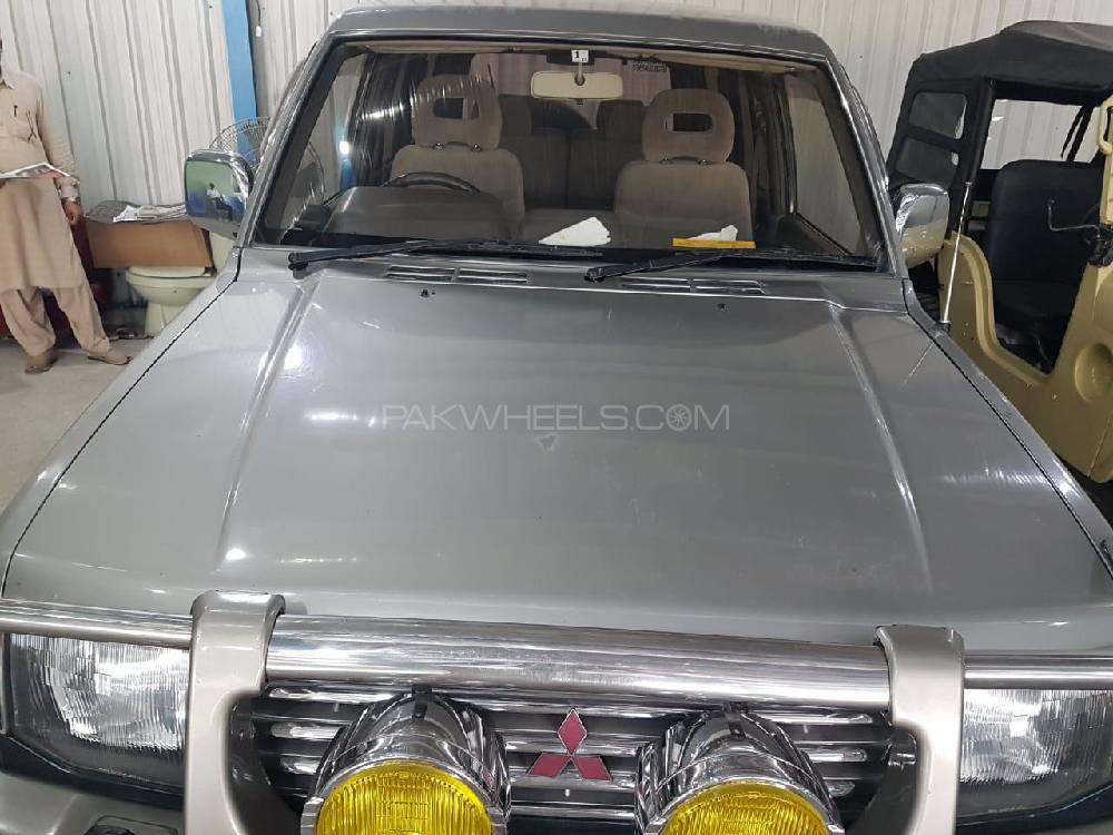 مٹسوبیشی پجیرو 1994 for Sale in سیالکوٹ مٹسوبیشی پجیرو 1994 for Sale in سیالکوٹ Image-10