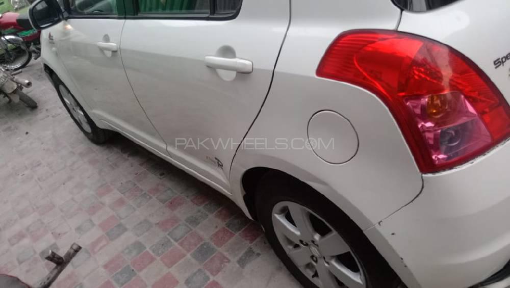 Suzuki Swift 2014 for Sale in Sahiwal Suzuki Swift 2014 for Sale in Sahiwal Image-5