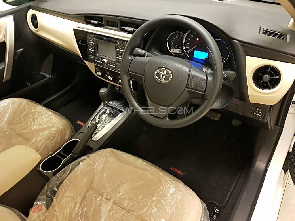Toyota Corolla 2018 for Sale in Lahore Toyota Corolla 2018 for Sale in Lahore Image-3