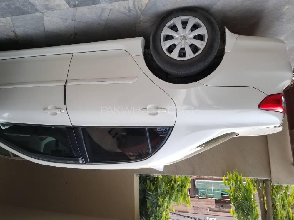 Toyota Corolla 2014 for Sale in Lahore Toyota Corolla 2014 for Sale in Lahore Image-11