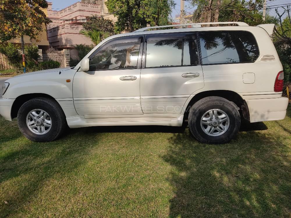 Toyota Land Cruiser 1999 for Sale in Lahore Toyota Land Cruiser 1999 for Sale in Lahore Image-2