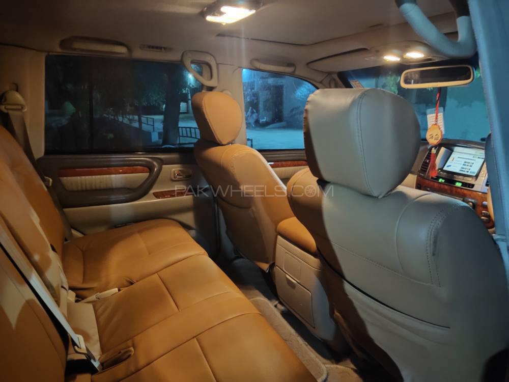 Toyota Land Cruiser 2003 for Sale in Faisalabad Toyota Land Cruiser 2003 for Sale in Faisalabad Image-12