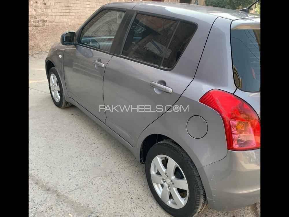 Suzuki Swift 2018 for Sale in Peshawar Suzuki Swift 2018 for Sale in Peshawar Image-2