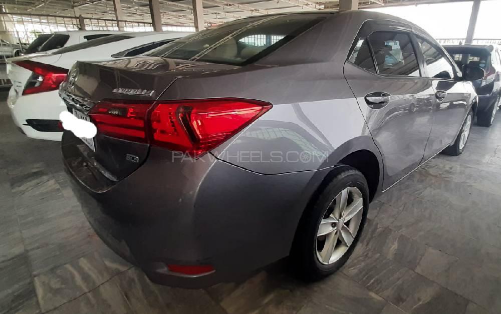 Toyota Corolla 2015 for Sale in Peshawar Toyota Corolla 2015 for Sale in Peshawar Image-6