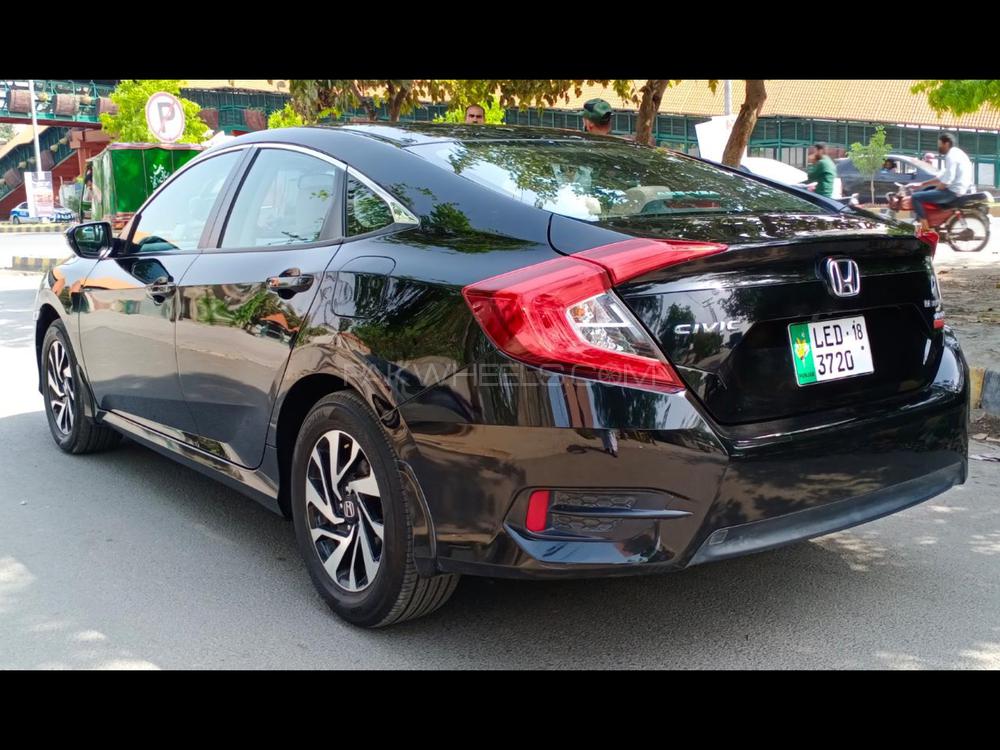 Honda Civic 2018 for Sale in Lahore Honda Civic 2018 for Sale in Lahore Image-4
