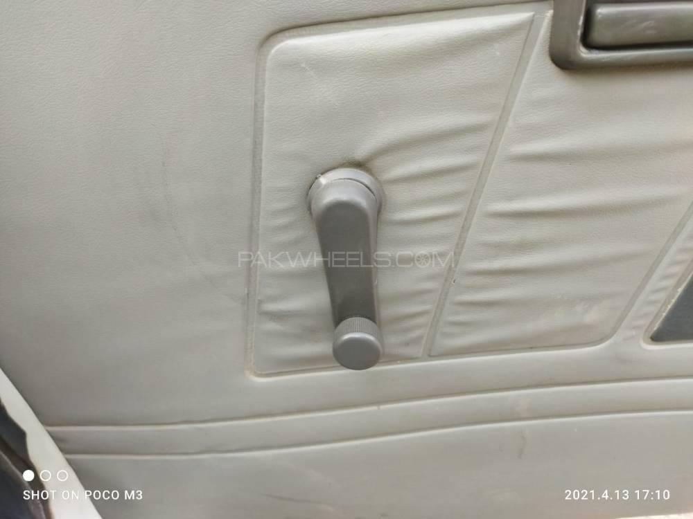 سوزوکی مہران 2005 for Sale in لاہور سوزوکی مہران 2005 for Sale in لاہور Image-9