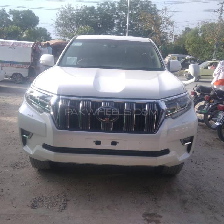 ٹویوٹا پراڈو 2017 for Sale in اسلام آباد Image-1