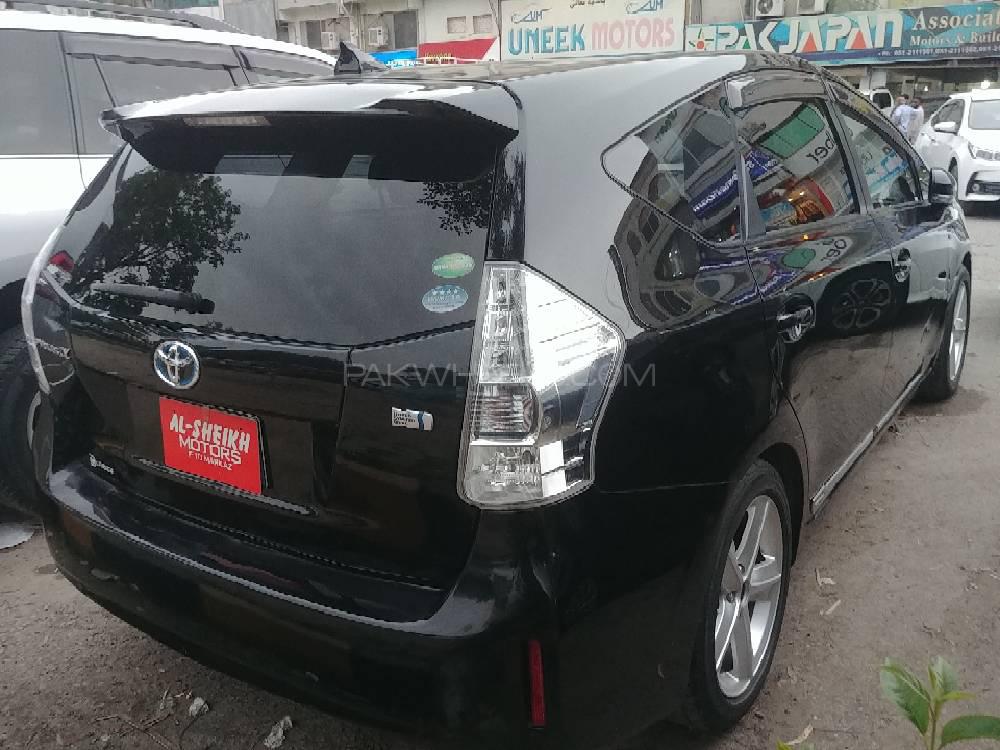Toyota Prius Alpha 2013 for Sale in Islamabad Toyota Prius Alpha 2013 for Sale in Islamabad Image-4