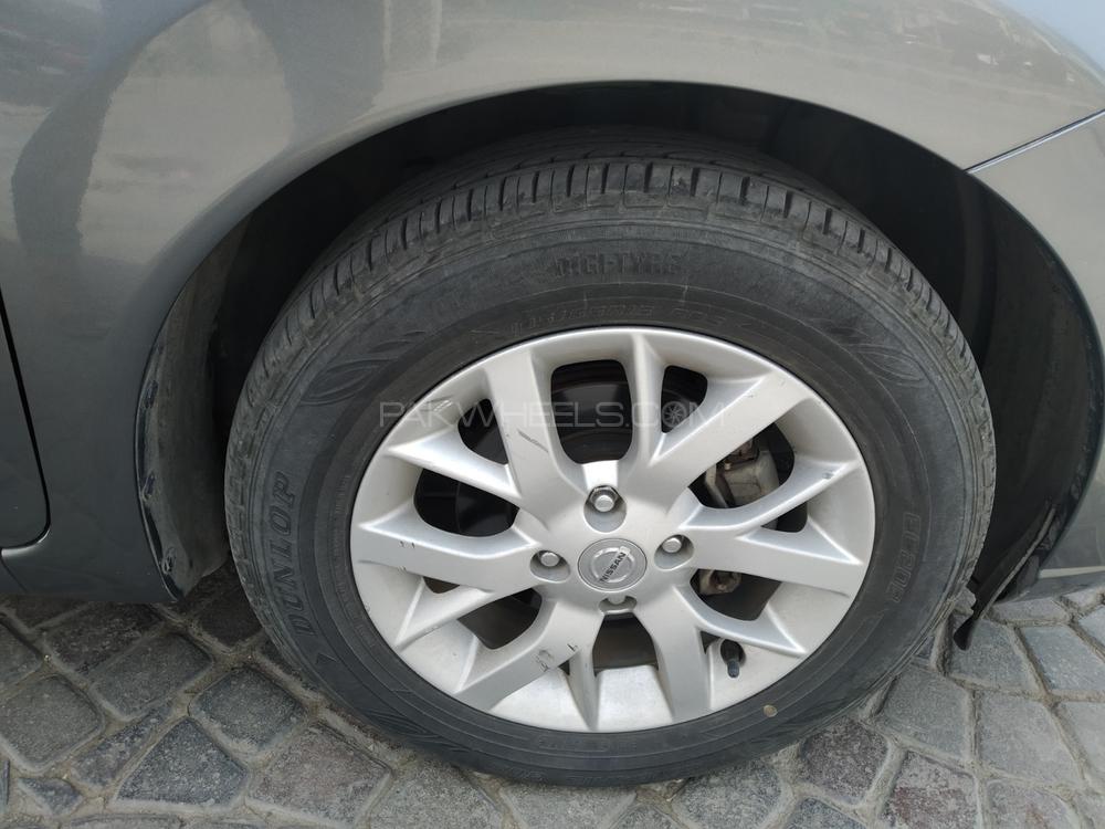 Nissan Note 2017 for Sale in Lahore Nissan Note 2017 for Sale in Lahore Image-5