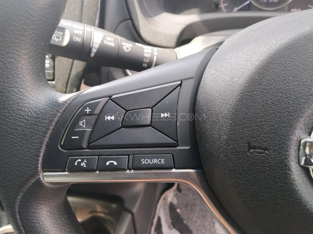 Nissan Note 2017 for Sale in Lahore Nissan Note 2017 for Sale in Lahore Image-15