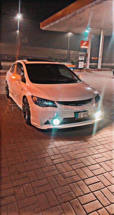 Honda Civic - 2012  Image-1