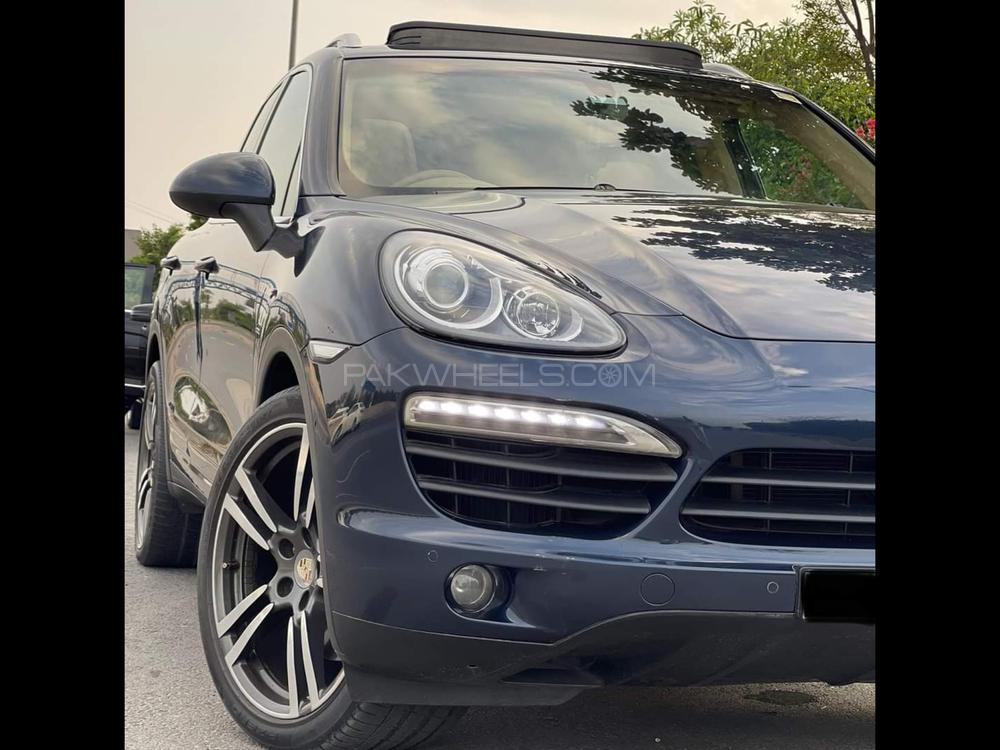 Porsche Cayenne 2011 for Sale in Lahore Porsche Cayenne 2011 for Sale in Lahore Image-4
