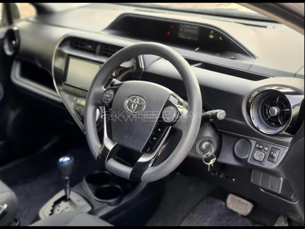 ٹویوٹا اکوا 2017 for Sale in مردان ٹویوٹا اکوا 2017 for Sale in مردان Image-2