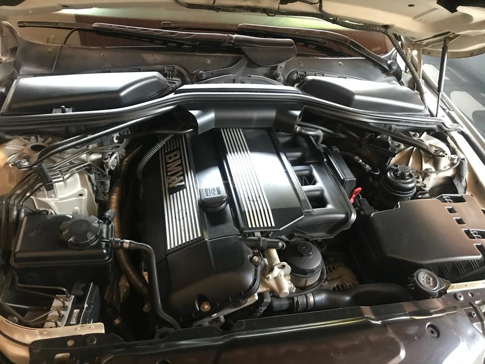 BMW 5 Series 2004 for Sale in Lahore BMW 5 Series 2004 for Sale in Lahore Image-10