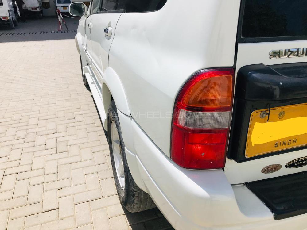 Suzuki Vitara 2003 for Sale in Karachi Suzuki Vitara 2003 for Sale in Karachi Image-18