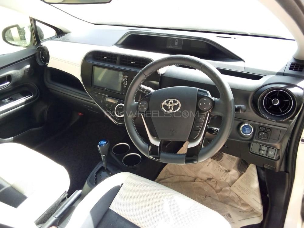 Toyota Aqua 2017 for Sale in Karachi Toyota Aqua 2017 for Sale in Karachi Image-6