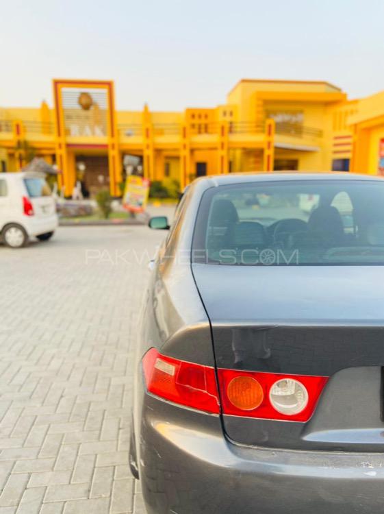 Honda Accord 2003 for Sale in Sahiwal Honda Accord 2003 for Sale in Sahiwal Image-4