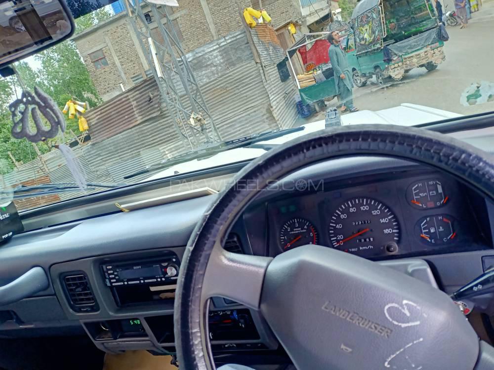 Toyota Land Cruiser 1990 for Sale in Abbottabad Toyota Land Cruiser 1990 for Sale in Abbottabad Image-3