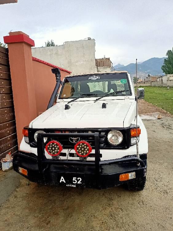 Toyota Land Cruiser 1990 for Sale in Abbottabad Image-1