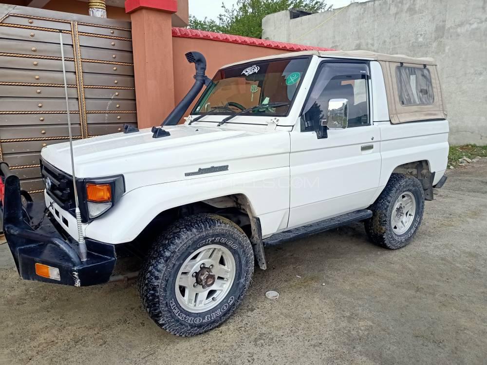 Toyota Land Cruiser 1990 for Sale in Abbottabad Toyota Land Cruiser 1990 for Sale in Abbottabad Image-2