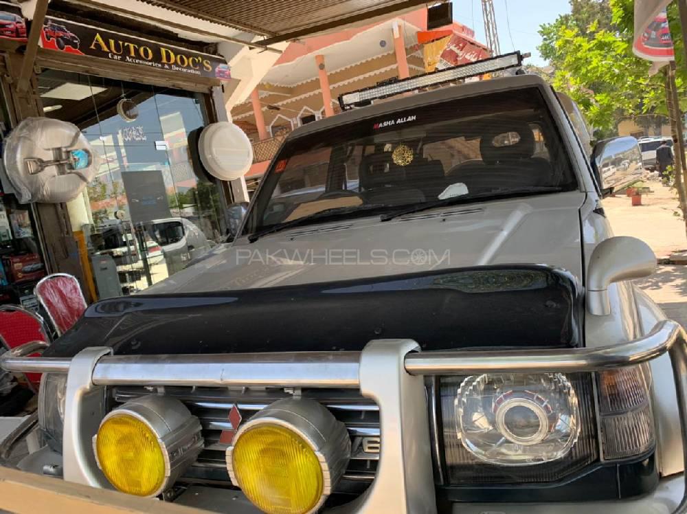 Mitsubishi Pajero 1996 for Sale in Mansehra Mitsubishi Pajero 1996 for Sale in Mansehra Image-11